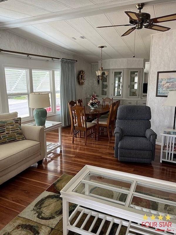 1985 CORO  Home