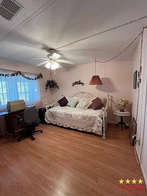 1985 CORO  Home