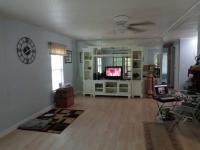 1983 TWIN Manufactured Home