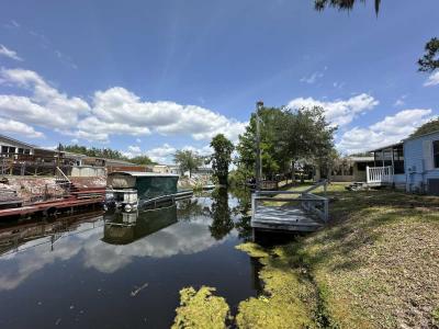Mobile Home at 242 Taipei Island Rd Leesburg, FL 34788