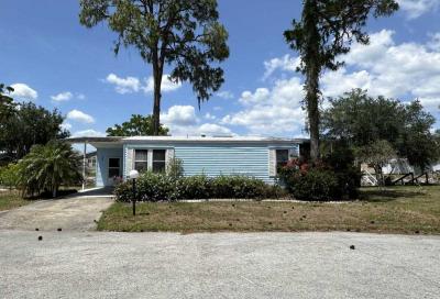 Photo 2 of 22 of home located at 242 Taipei Island Rd Leesburg, FL 34788