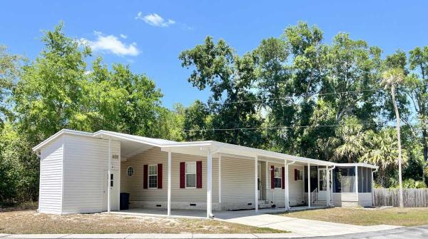 2003  Mobile Home For Sale