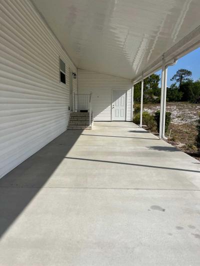 Photo 2 of 9 of home located at 285 Raintree Circle Deland, FL 32724