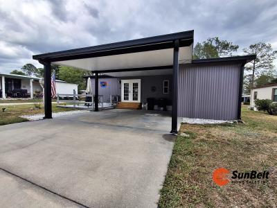 Photo 2 of 38 of home located at 6433 B Lakewood Drive Ocala, FL 34472