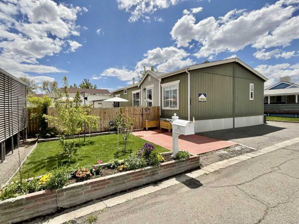 2014 Fleetwood Waverly Crest Manufactured Home