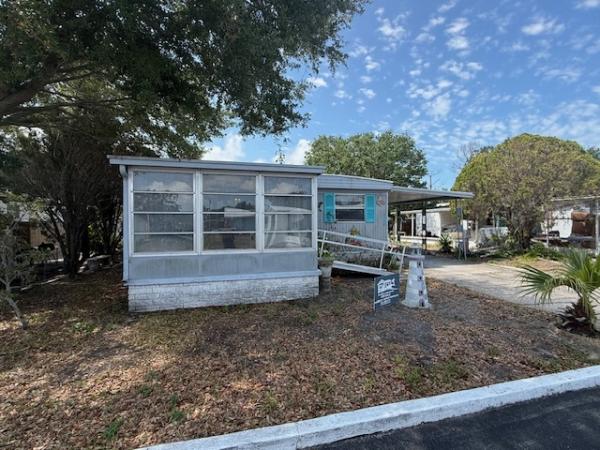 1975  Mobile Home For Sale