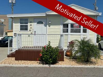 Mobile Home at 11911 66th St N, Lot 613 Largo, FL 33773