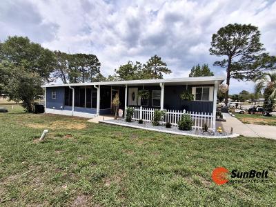 Photo 2 of 61 of home located at 6324 Lakewood Drive Unit A Ocala, FL 34472