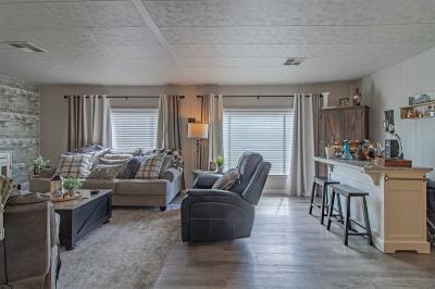 Photo 4 of 21 of home located at 2485 W. Wigwam Ave. Las Vegas, NV 89123