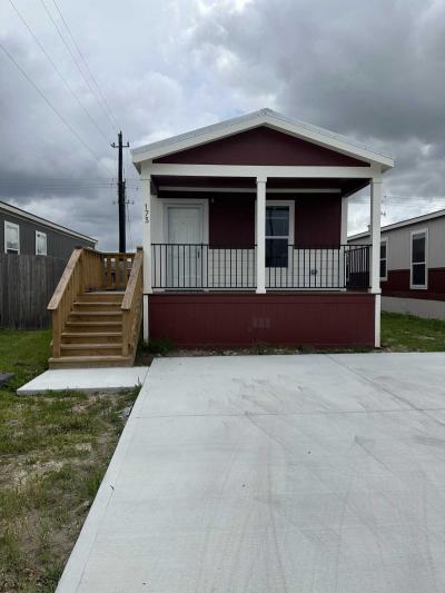 Mobile Home at 173 Landing Lane Pearland, TX 77581