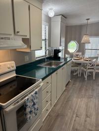 1986 BARR Manufactured Home
