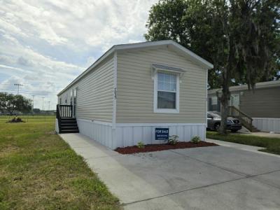 Mobile Home at 7035 Greenbrier Village Drive Lakeland, FL 33810