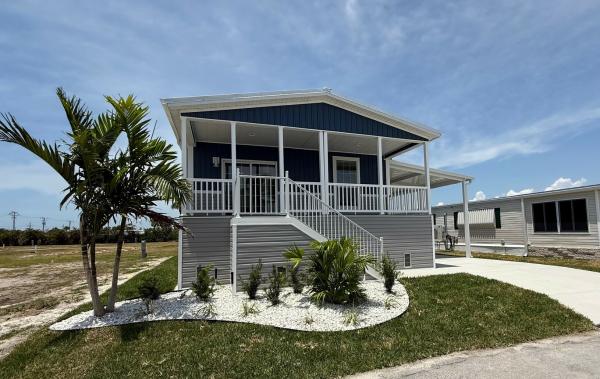 2025 Skyline LE4867 Mobile Home