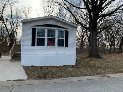 Mobile Home at 2043 Charlotte Lot 2043Ce Peoria, IL 61604