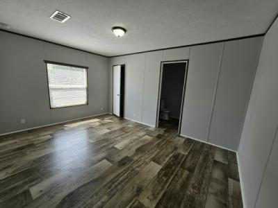 Photo 4 of 9 of home located at 2266 Greenbrier Village Loop Lakeland, FL 33810