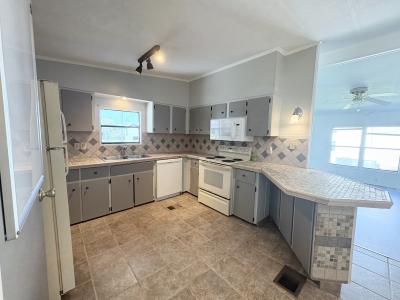 Photo 3 of 16 of home located at 1000 Walker St 6 Holly Hill, FL 32117