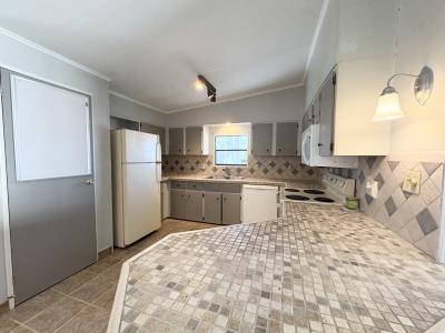 Photo 4 of 16 of home located at 1000 Walker St 6 Holly Hill, FL 32117