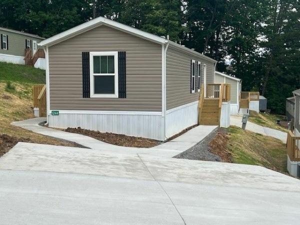 2025 Clayton Homes Inc Tempo - Born to Run Mobile Home