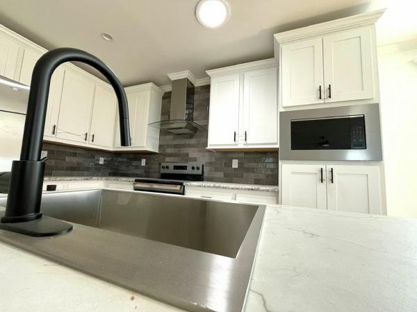 2025 Skyline - Ocala Bal Harbour Mobile Home