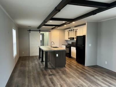 Mobile Home at 28734 Beechwood Flat Rock, MI 48134