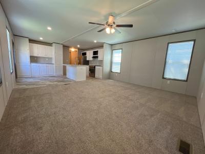 Photo 2 of 33 of home located at 210 Peggy #Pg210 Conroe, TX 77301