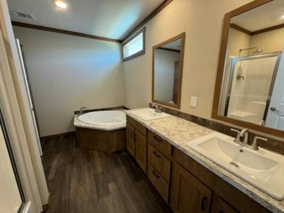 Photo 4 of 28 of home located at 100 Trail Ride Way Willis, TX 77318