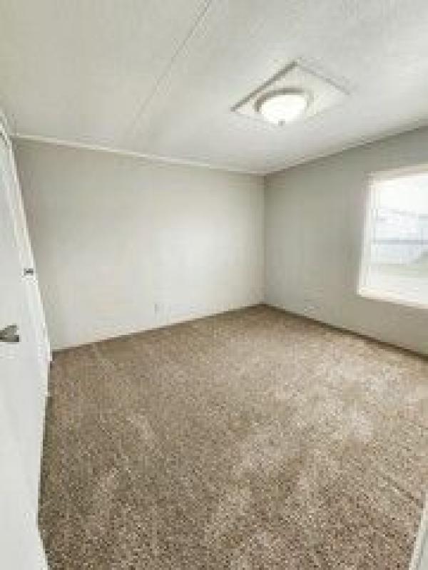 1995 Redman Stonebrook Mobile Home