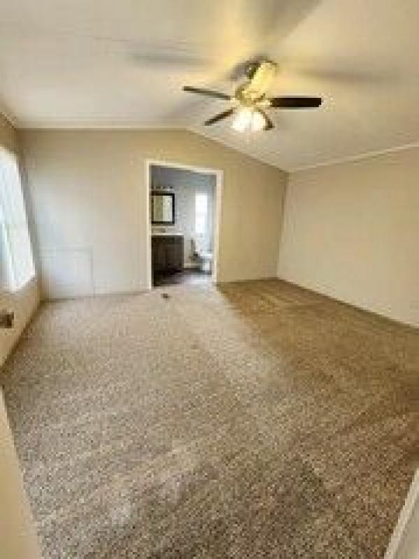 1995 Redman Stonebrook Mobile Home
