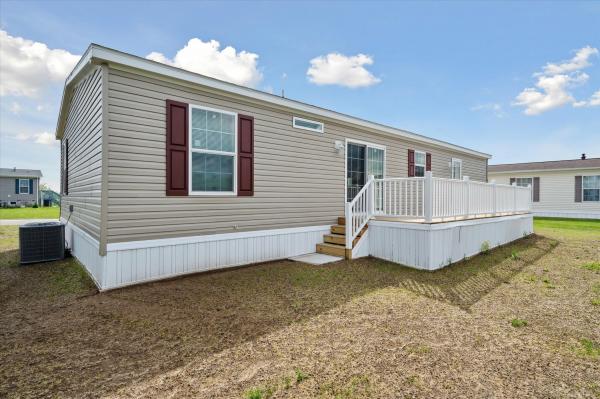 2025 Redman 448 NWDSA45225  Home