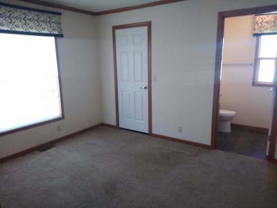 Photo 3 of 3 of home located at 8532 Gidget Ct Newport, MI 48166