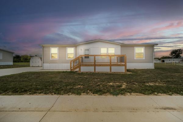 2023 Clayton - Wakarusa C197 95PLH28523AH23, Pulse Collection, 5228-838  Home