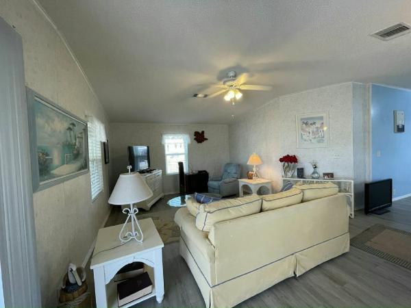 2002 Merit UNK Mobile Home