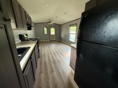 Photo 4 of 8 of home located at 2621 Jeffersonville Rd #10 Macon, GA 31217