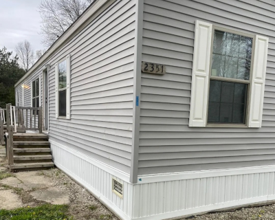 Mobile Home at 2351 Cascade Flint, MI 48504