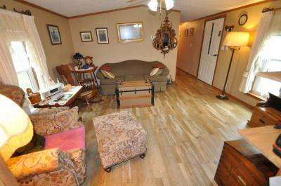 Photo 3 of 13 of home located at 954 Acorn St. Lomira, WI 53048