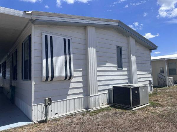 1983 Glen Mobile Home