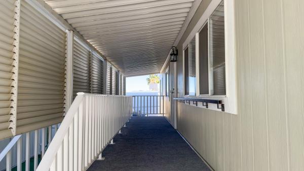 2005 Skyline PSP2304CT  Home