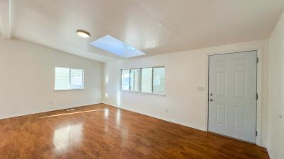 Photo 5 of 8 of home located at 701 Montara Rd 33 Barstow, CA 92311