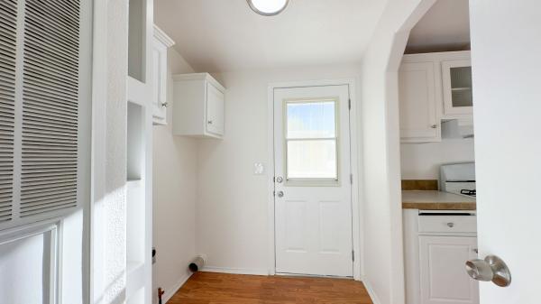 2005 Skyline PSP2304CT  Home