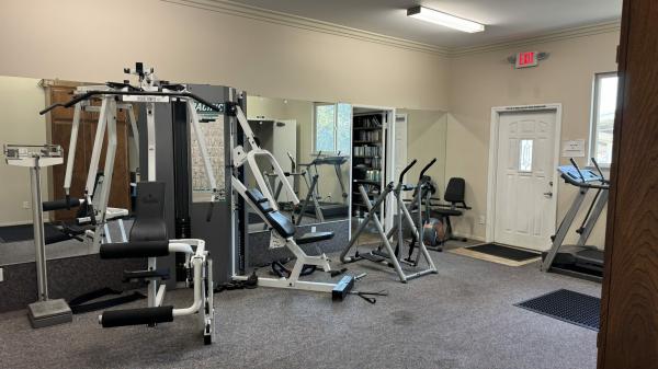 2024 Fleetwood 220CL24483E Home