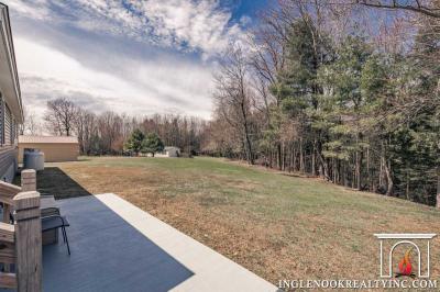 Photo 4 of 12 of home located at 185 Old State Rd Broadalbin, NY 12025
