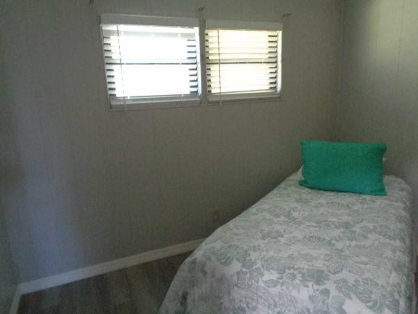 1980 BROAD Manufactured Home