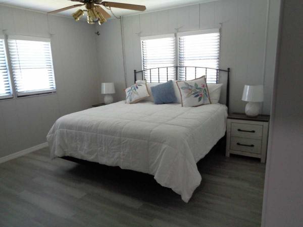 1980 BROAD Manufactured Home