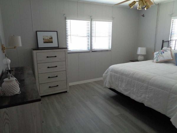 1980 BROAD Manufactured Home