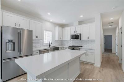 Photo 2 of 3 of home located at 2150 Almaden Rd. #47 San Jose, CA 95125