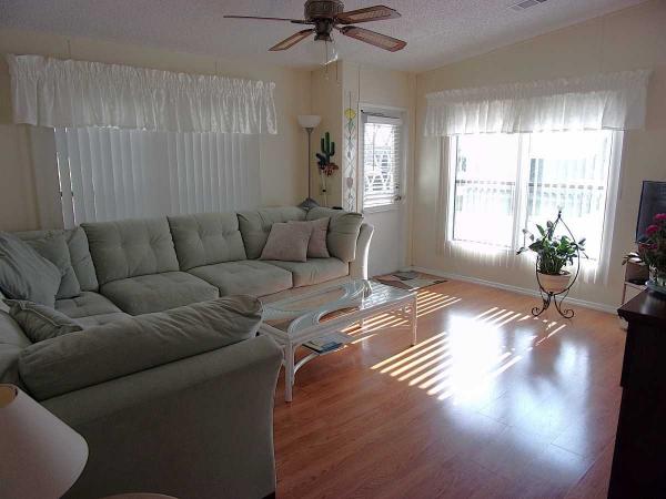 1987 Manufactured Home