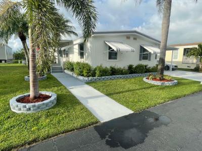 Photo 1 of 51 of home located at 92 Cottonwood Lane Naples, FL 34112