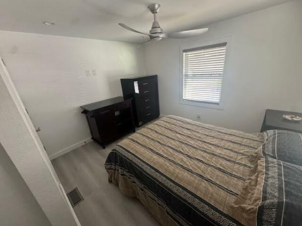 1975 GLEN Mobile Home