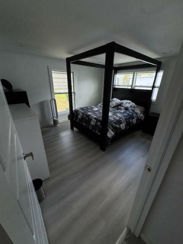 1975 GLEN Mobile Home