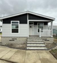 2025 Fleetwood 220CO28563P Manufactured Home